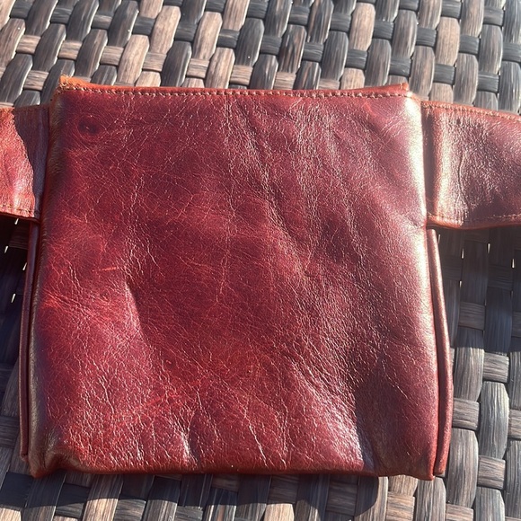 Vintage Lillie Corea Belt Bag - Picture 5 of 12